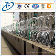 concertina barbed razor wire with machine